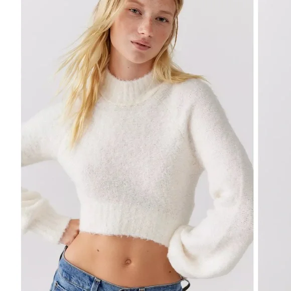 🤍UO Avril Cropped Mock Neck Jumper🤍 - Picture 1 of 11